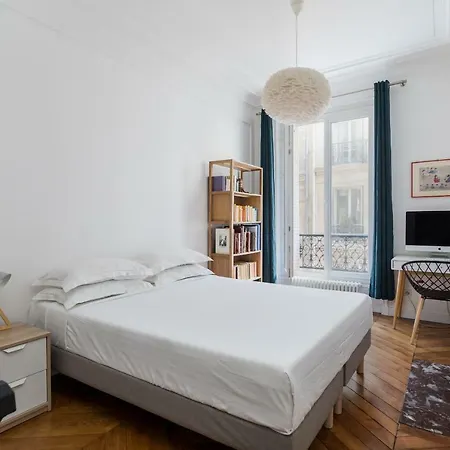 Rue Sainte-beuve By Onefinestay